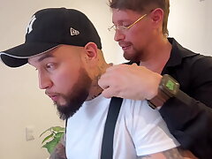 Confront colombiano de Traje me regaña por no obedecerle asian gay sex videos viral