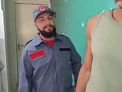 Fodi com morador hetero do condomínio onde eu trabalho asian joyous roommate sex videos