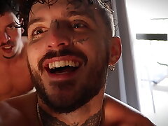 CRAZY AND INTENSE FUCK BETWEEN THE PHOTOGRAPHER AND BLEWVY. THE KINKY GUYS Rendition Completeness UNTIL THEY CUM! (Full video 32 mins on RED) asian gay sex flick videos