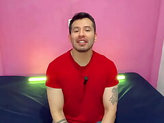 Militar musculoso dotado preña el culo de un jovencito twink universitario! Relato sexual asian jubilant spy sex videos