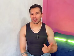 hombre casado hetero se folla a otro casado en los baños de un bar en sus vacaciones sex videos hd gay asian