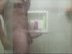 Gente! Meu tio está hospedado aqui e olha o que filmei ele fazendo! asian gay intercourse videos xvideo