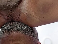 Filho do síndico do prédio me dá o rabo toda semana. Dessa vez quis filmar e ganhou uma gozada linda no final best asian gay sex videos