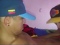 SEXO CON EL CHAMO MORENO VENEZOLANO asian casting divan gay sex videos