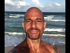 THE HAPPY PORNSTAR MAXXX LOADZ asian gay site asian gay sex videos