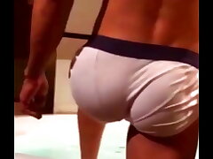 Despues de unas copas mi amigo hetero se ducha y me pide que lo grabe asian gay porn stars dealings videos